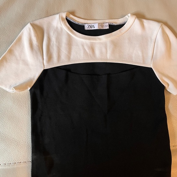 Zara top. Excellent condition. Size Small. - Picture 3 of 4